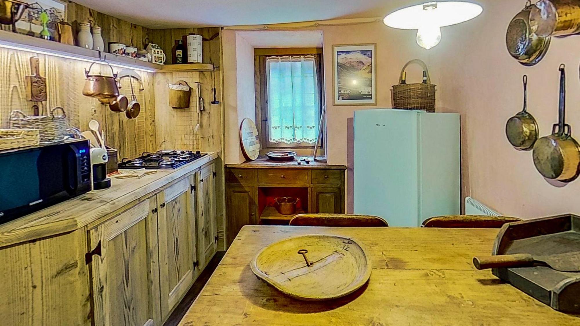 Вилла Ca' Scocc, Antica Casa Di Montagna In Valsesia Mollia Экстерьер фото